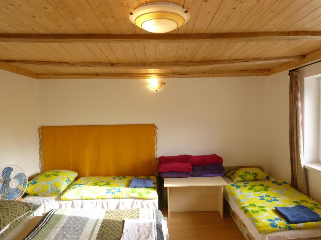 Active Vendeghaz Keszthely Hotel ภายนอก รูปภาพ