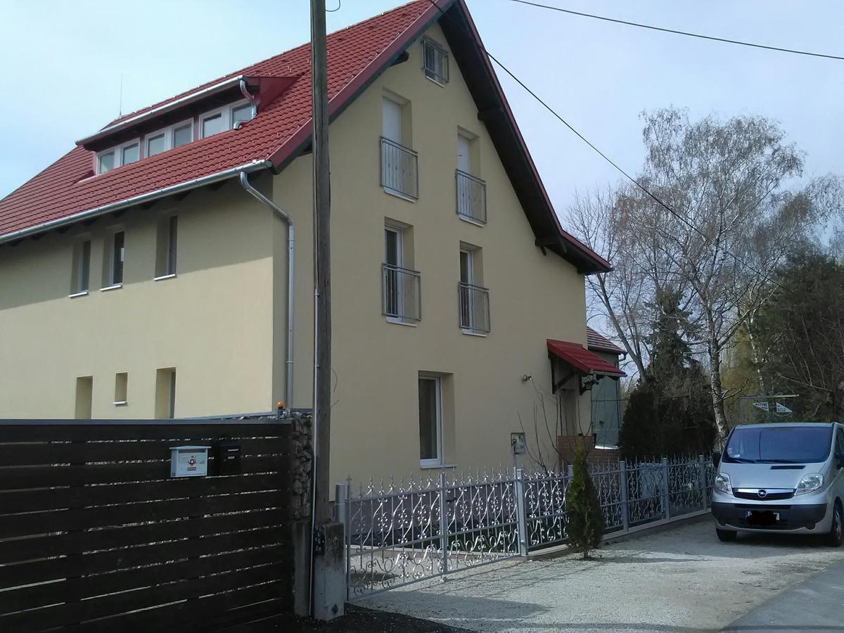 Active Vendeghaz Keszthely Hotel ภายนอก รูปภาพ